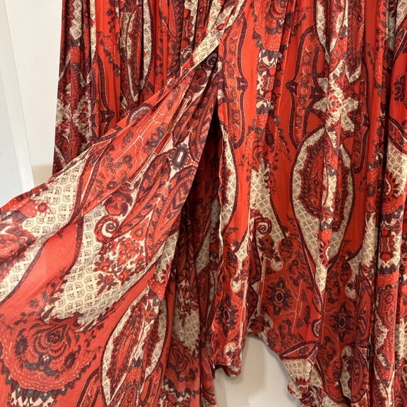 Bohemian Red Paisley Skirt - Picture 3 of 4